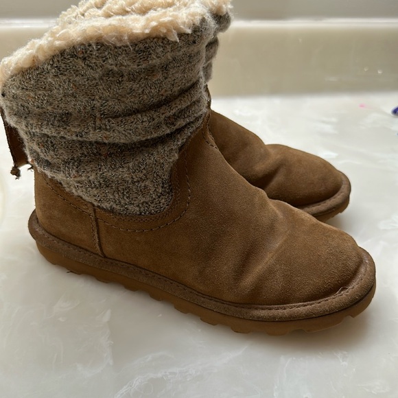BearPaw Shoes - Bearpaw Virginia Knit and Suede Slip-On Boots Women's Size 7